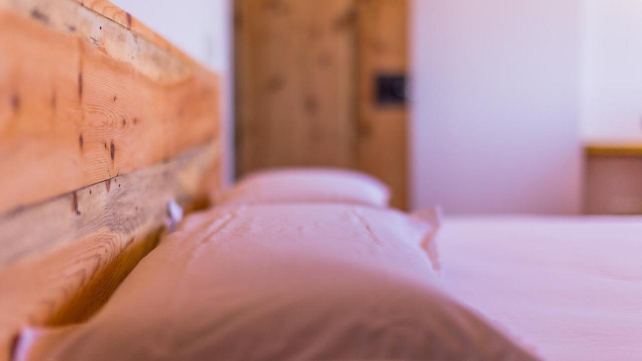 Eco-Apartaments Cal Rossa De Taus Bagian luar foto