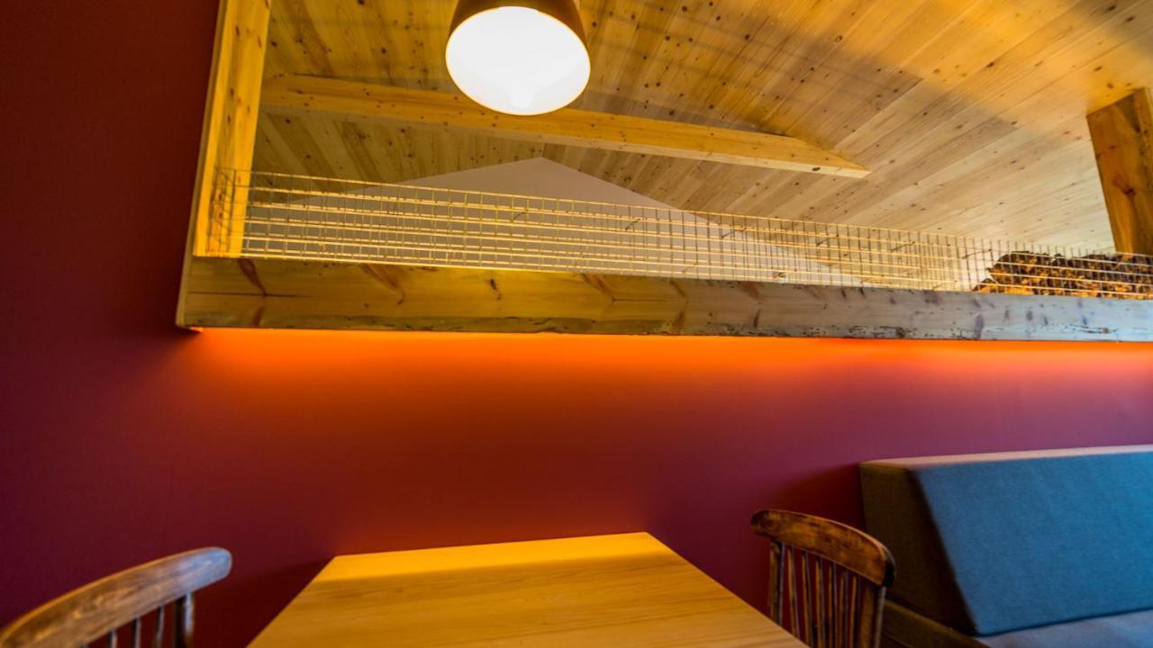 Eco-Apartaments Cal Rossa De Taus Bagian luar foto