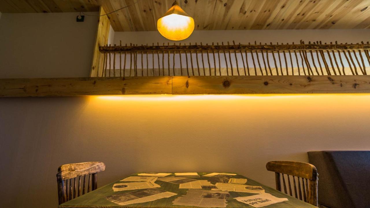 Eco-Apartaments Cal Rossa De Taus Bagian luar foto